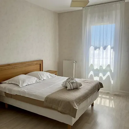 Aparthotel Domitys La Rose Des Vents 2*